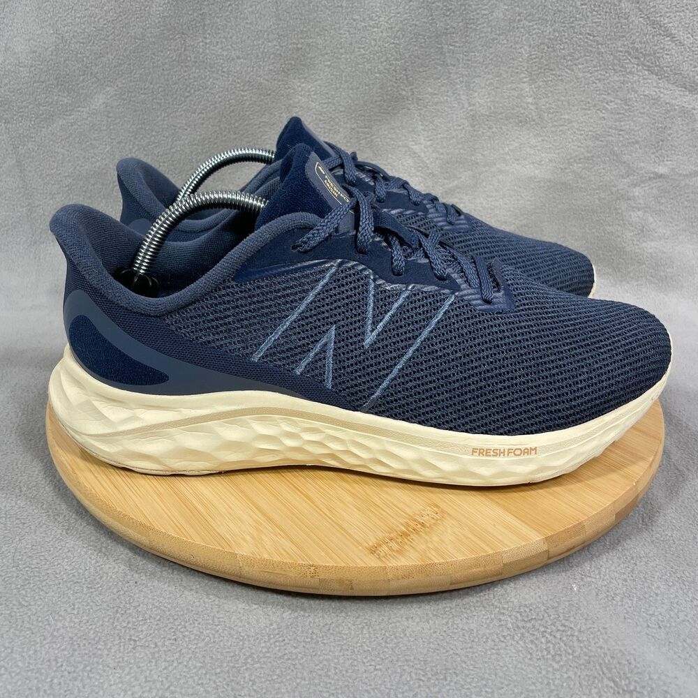 New Balance Fresh Foam Arishi V4 Shoes Mens Size 10.5 Wide (2E) Blue Running